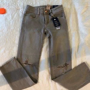 American Eagle jegging crop with ripped knees